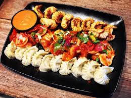 Momo Platter